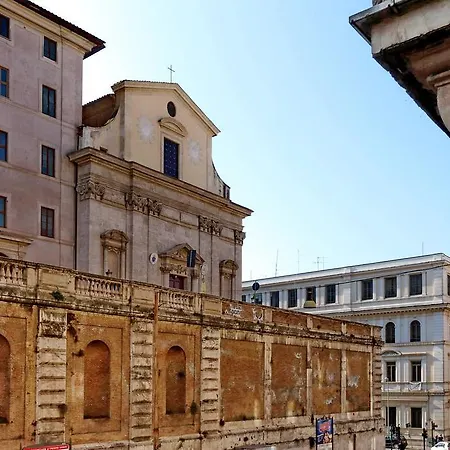 Apartment Cozy Fabia 300 Mt From Colosseum Rome