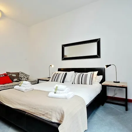 Appartement Cozy Fabia 300 Mt From Colosseum Rome