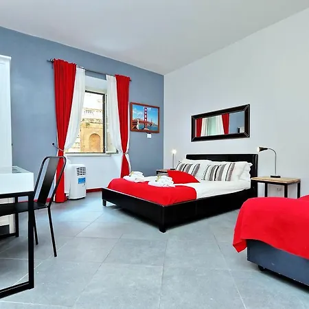 Apartment Cozy Fabia 300 Mt From Colosseum Rome